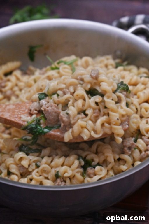 Creamy One-Pan Hamburger Stroganoff 4 Creamy One Pot Hamburger Stroganoff recipe is an easy weeknight meal with ground beef and pasta that is on the family table in less than 30 minutes!