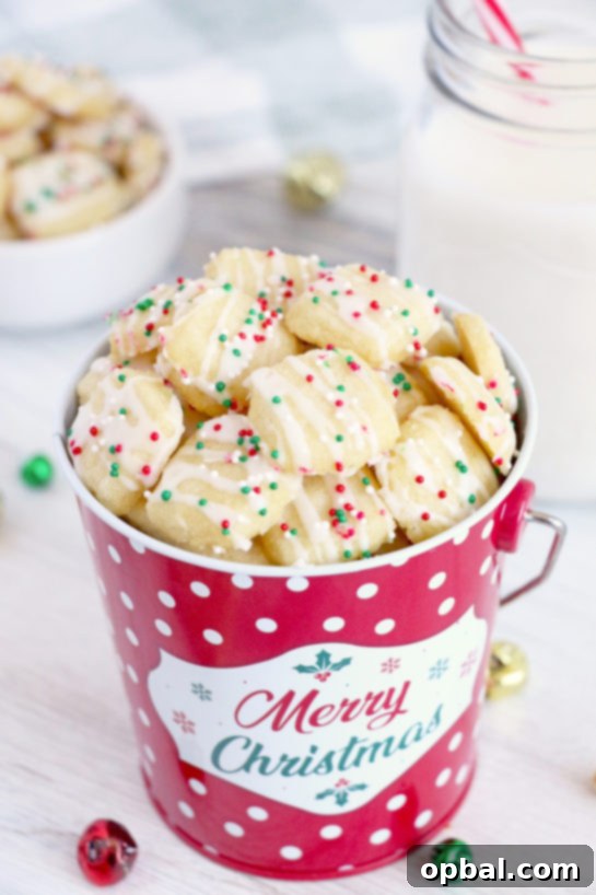 Merry Little Sugar Cookies 16 Frosted Christmas Sugar Cookie Bites recipe for Christmas cookie trays or edible gift idea for the holidays!