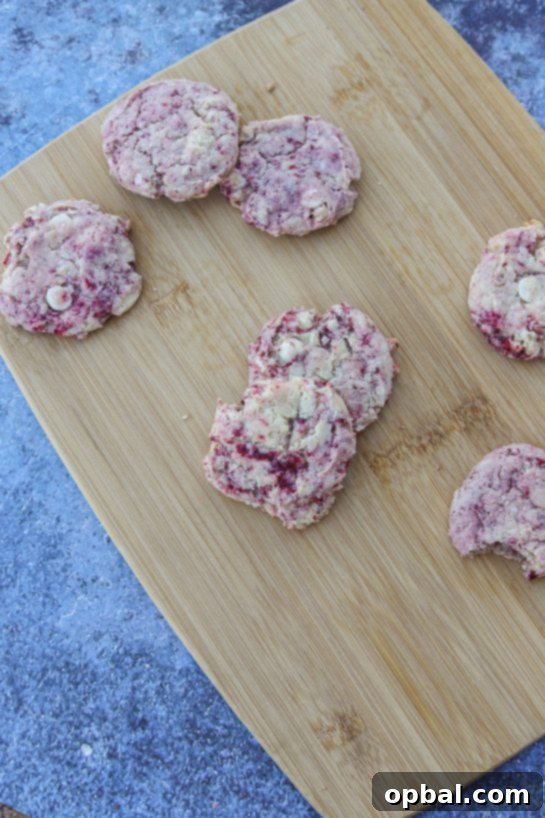 Velvet Pudding Cookies 8 White Chocolate Chip Thimbleberry Cookies recipe. This cookie recipe is pretty to look at, and just the thing to make with boxed pudding!